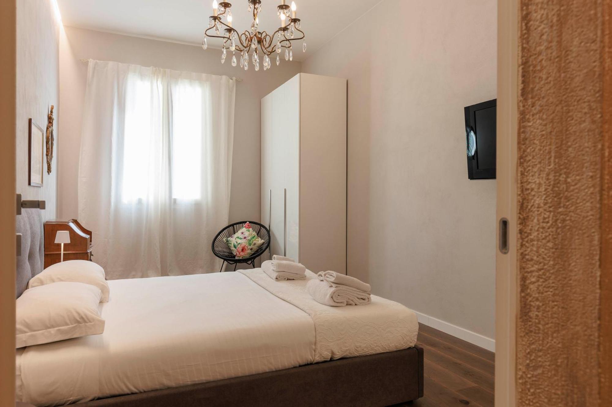 Torrigiani Charming Apartment Флоренція Екстер'єр фото